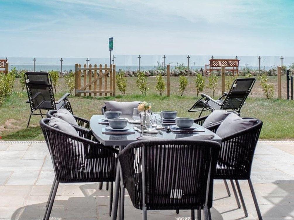 The Beach Retreat - Pet Friendly Sandown Exterior foto