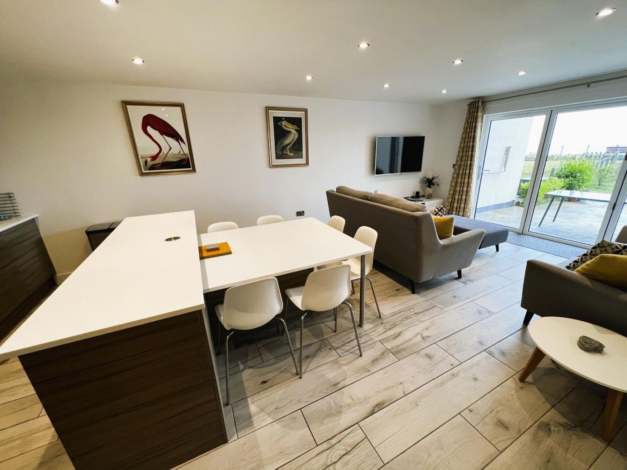 The Beach Retreat - Pet Friendly Sandown Exterior foto